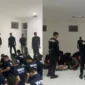 Ditjenpas memindahkan 29 narapidana high risk dari Lapas Jambi ke Lapas Kelas IIA Kumbang Nusakambangan dengan pengawalan ketat. ( Poto : Tribun Jambi.com).
