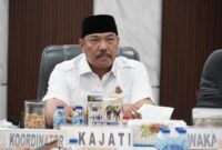 Kejati Jambi menghentikan kasus pencurian melalui restorative justice setelah pelaku dan korban sepakat berdamai dengan pertimbangan hukum dan kemanusiaan. ( Poto : JAMBIlink )