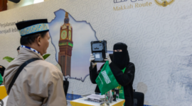 Makkah Route 2026 mempermudah layanan haji Indonesia dengan sistem terintegrasi dari tanah air hingga Arab Saudi, membuat jamaah lebih cepat, nyaman, dan efisien.( Poto : Minanews.net ).