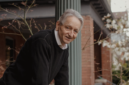 Geoffrey Hinton, kembali menyampaikan peringatan serius tentang perkembangan AI yang melaju sangat cepat.( Poto : Radical Ventures )