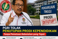 PGRI menolak rencana penutupan prodi kependidikan tanpa pemetaan kebutuhan. Kebijakan ini dinilai berisiko bagi masa depan tenaga guru.( Ilustrasi Poto : AI ).