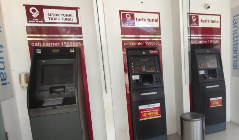 Bank Jambi Perpanjang Jam Operasional ATM Hingga Pukul 20.00 WIB.( Poto : Akses Jambi )
