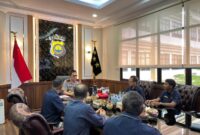 Polda Jambi dan Kantor Pajak Jambi memperkuat sinergi penegakan hukum perpajakan.( Poto : Sinar Jambi ).