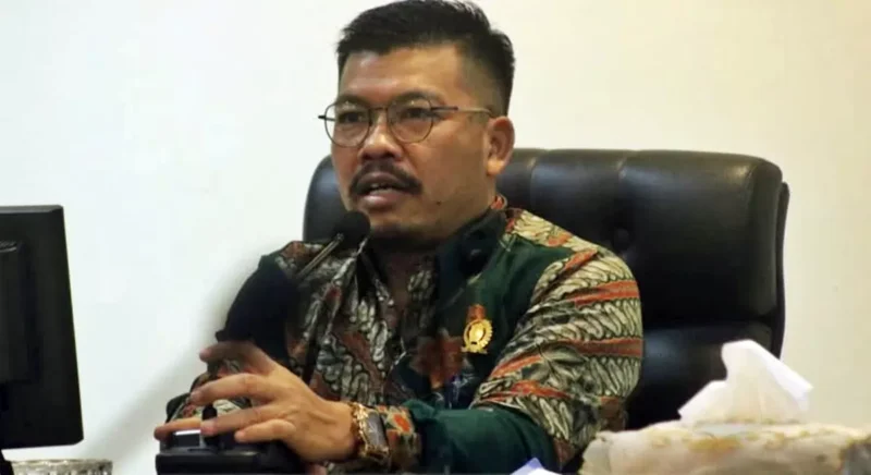 Kasus korupsi dana hibah DPRD Magetan terungkap. Modus penarikan dana setelah diterima warga menyeret Suratno dan sejumlah tersangka lainnya.( Poto : Sketsa Nusantara ).