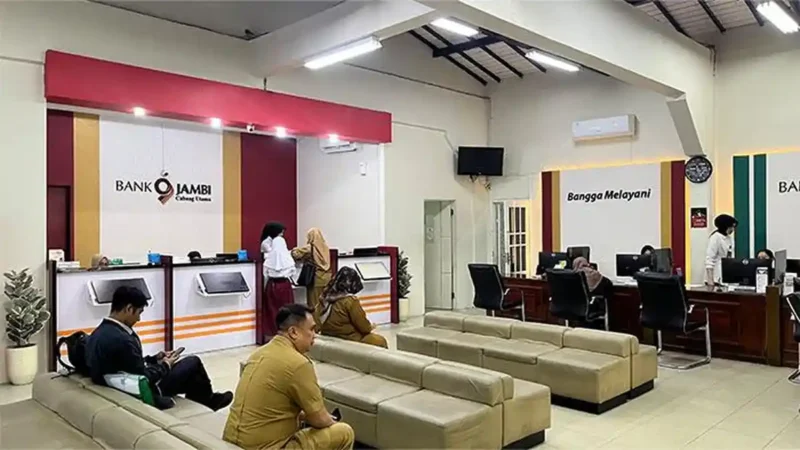 Audit forensik peretasan Bank Jambi pada Februari 2026 hampir selesai dengan progres 95 persen. Layanan perbankan mulai pulih bertahap.( Poto : Tribun Jambi.com/ Syrillus Krisdianto).