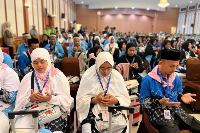 Pemberangkatan Haji 1447 H 2026: 15.349 Jamaah RI Sudah Terbang ke Arab Saudi.( Poto : METROJAMBI.COM)
