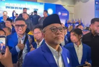 Tujuh kepala daerah Jambi resmi masuk struktur DPW PAN. Zulhas menargetkan PAN masuk tiga besar nasional.( Poto :Tribunjambi.com).