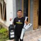 Internet gratis dari program Kampung Internet mengubah hidup warga desa. Dari sulit sinyal, kini bisa raup jutaan rupiah lewat afiliator dan UMKM digital.( Poto : CNN Indonesia/ Yogi Anugrah ).
