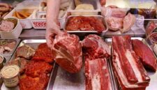 Harga daging sapi berpotensi naik akibat kenaikan harga impor sapi bakalan yang meningkatkan biaya produksi dan berdampak pada pasar. ( Poto : dok.Pasardana.id )