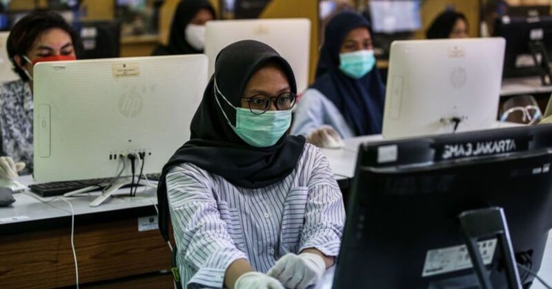 Panitia mengungkap berbagai modus kecurangan UTBK 2026, mulai dari kamera tersembunyi hingga joki ujian. ( Poto : dok. Gramedia)