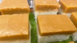 Lapis srikaya ini sejak dulu memang disukai. Teksturnya lembut, manisnya pas, dan aromanya khas dari santan dan telur.( Poto : RRI/Nurfitriani ).