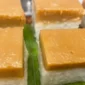 Lapis srikaya ini sejak dulu memang disukai. Teksturnya lembut, manisnya pas, dan aromanya khas dari santan dan telur.( Poto : RRI/Nurfitriani ).