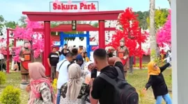 Jambi Park di Muaro Jambi hadir sebagai destinasi wisata edukasi keluarga dengan konsep belajar sambil bermain. ( Poto : rri ).