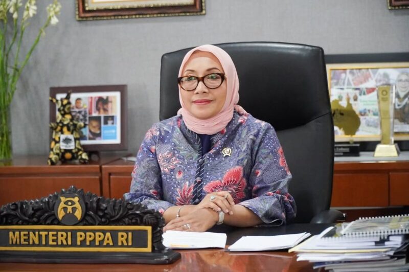 Arifah Fauzi meminta maaf atas usulan pemindahan gerbong wanita KRL ke tengah yang memicu polemik usai insiden di Bekasi Timur.( Poto : instgram/okezone.news).
