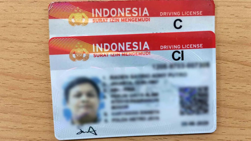 SIM yang habis masa berlaku tidak bisa diperpanjang melalui aplikasi Digital Korlantas.( Poto : dok.Metro TV)