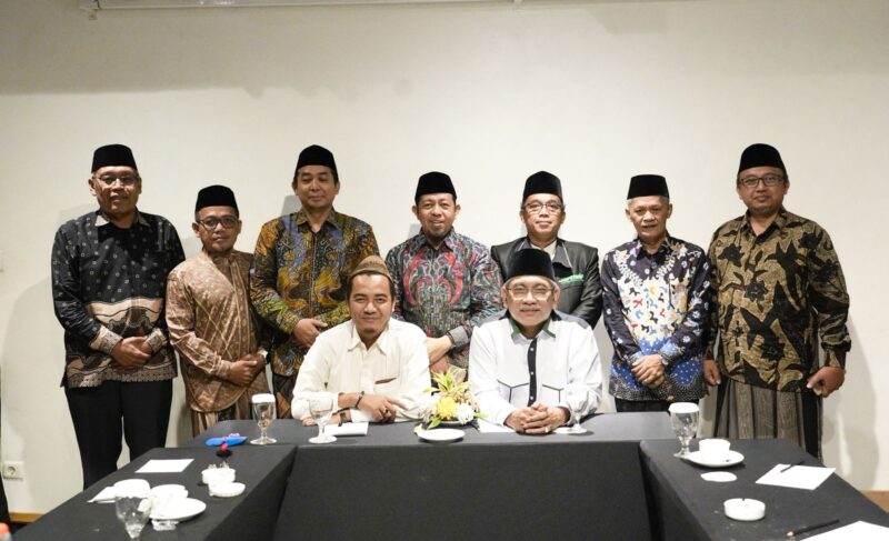 Kemenag membentuk AHWA untuk menyiapkan seleksi anggota Majelis Masyayikh masa khidmat 2026–2031 guna memperkuat mutu pendidikan pesantren.( Poto : Kemenag ).