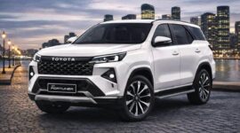 Toyota Fortuner generasi baru siap meluncur dengan teknologi hybrid, desain lebih modern, fitur ADAS, dan platform terbaru untuk meningkatkan kenyamanan berkendara.( Poto : Liputan6.com ).