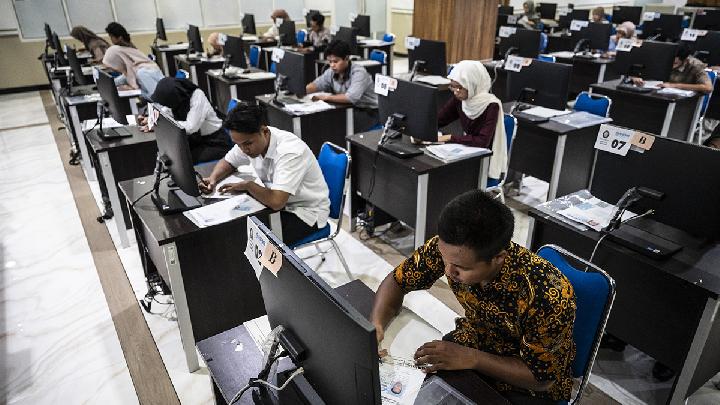 UTBK-SNBT 2026 resmi selesai digelar. Simak jadwal pengumuman, cara cek hasil kelulusan, serta link resmi untuk melihat status masuk PTN secara online. ( Poto : Tempo.co )