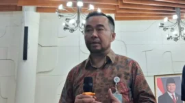 Kemenkes siaga hantavirus dengan memperketat pengawasan kesehatan dan mencegah masuknya melalui bandara dan pelabuhan.( Poto : ANTARA ).