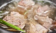 Cara Cepat Merebus dan Mengempukkan Daging Sapi