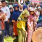 Bupati Dedy Putra membuka langsung acara budaya tahunan itu di Tepian Lamo Masjid Al-Furqon, Kamis (28/5/2026).( Poto : jambiprima.com ).