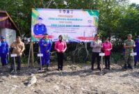HUT Bhayangkara ke-80, tanam 2.000 batang mangrove, Kamis (28/05/2026).(Poto : jambilink.id )