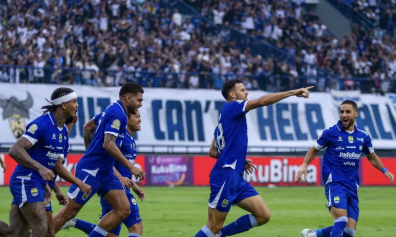 Persib Bandung kembali meraih lisensi klub profesional AFC untuk musim 2025/2026. Capaian ini menegaskan konsistensi Persib dalam memenuhi standar klub profesional Asia.( Poto : istimewa ).