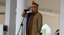 Pemprov Sumut menaikkan gaji guru PPPK Sumut menjadi Rp2 juta per bulan. Bobby Nasution mendorong kenaikan berkala setiap tahun.( Poto : Signal24).