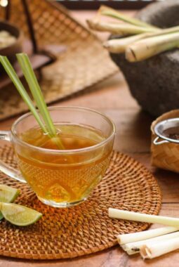 Kebiasaan Minum Teh Serai di Pagi Hari, Ini Dampak Positifnya