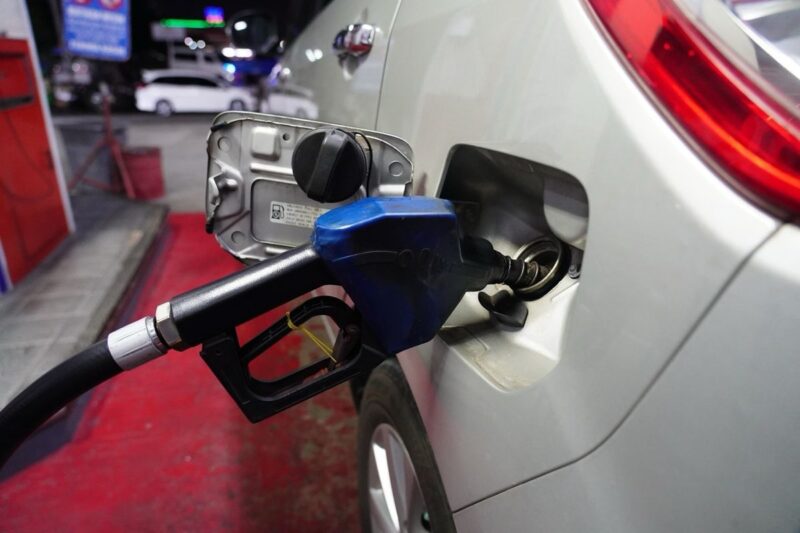 penyebab mobil boros BBM ( KOMPAS.com ).