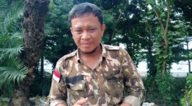 Pegawai honorer di Jambi kehilangan Rp116 juta setelah diduga menjadi korban penipuan travel umrah. Sebanyak 226 calon jamaah ikut terdampak kasus ini.( Poto : KOMPAS.COM/ Aryo Tondang ).