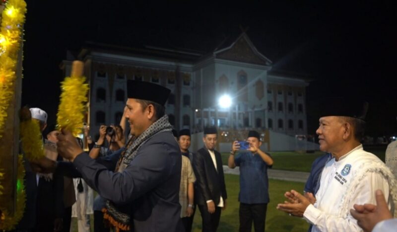 Bupati M.Syukur lepas takbir keliling Idul Adha 1447 H( Poto : jambiekspres.co.id )