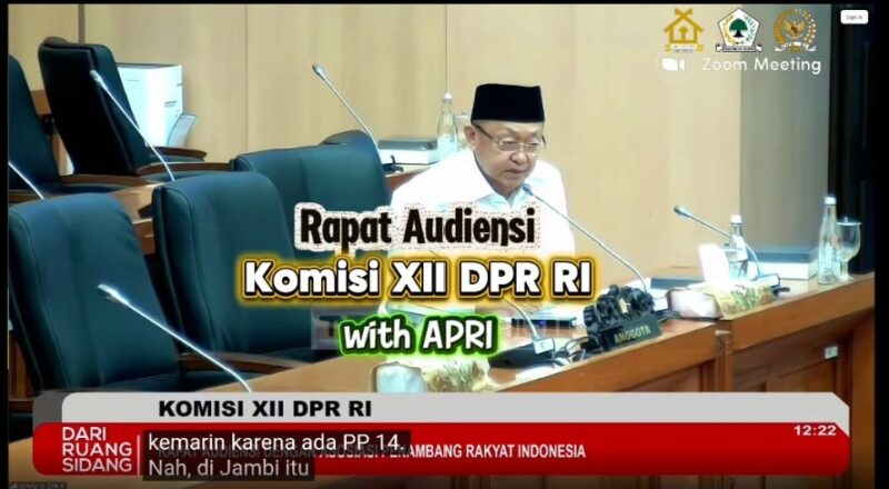Anggota Komisi XII DPR RI Fraksi Golkar, Drs H Cek Endra.( poto : jambiprima.com )