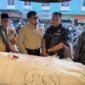 Wakil Gubernur Jambi Abdullah Sani sidah harga di Pasar Angso duo jelang idhul adha( Poto : jambiprima.com).