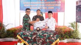 Pemerintah Provinsi Jambi resmi menghibahkan tanah Barang Milik Daerah kepada Komando Resor Militer 042/Garuda Putih.( Poto : jambilink.id ).