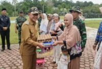 Danrem 042/Gapu Brigjen TNI Nyamin dan Wakil Bupati Merangin A. Khafidh.( Poto : jambiprima.com ).