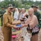 Danrem 042/Gapu Brigjen TNI Nyamin dan Wakil Bupati Merangin A. Khafidh.( Poto : jambiprima.com ).