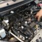 Filter bahan bakar kotor dapat mengganggu kinerja mesin mobil, menyebabkan tarikan tersendat hingga mesin mati mendadak jika tidak segera diganti.( Poto : detikoto ).
