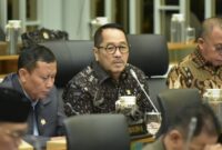 Firman Soebagyo (tengah) minta pemerintah perkuat sektor swasta, Dalam keterangannya kepada Parlementaria di Jakarta, Sabtu (30/5/2026). (Poto : DDR RI )