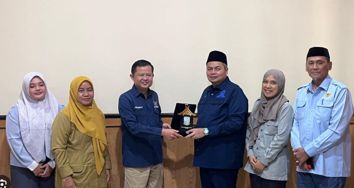 Ketua DPRD Kota Jambi, Kemas Faried Alfarelly.( Poto : istimewa ).