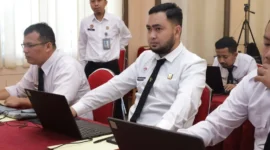Hari kedua penilaian ASN Kemenkum Jambi 2026 mengungkap pemetaan kompetensi pegawai melalui analisis kasus, wawancara, dan penilaian sosial kultural oleh BPSDM Hukum.( Poto : MATTANEWS.CO )