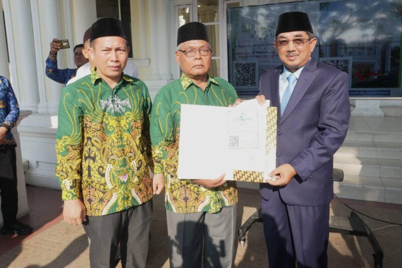 Bupati Anwar Sadat meluncurkan langsung sistem ini di halaman Kantor Bupati pada Rabu (20/05).( poto : JAMBIlink ).
