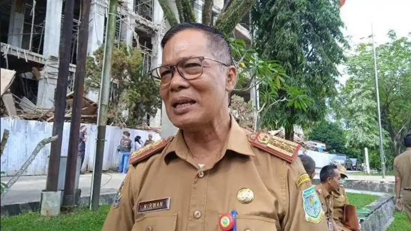 Ribbon e-KTP merupakan pita tinta penting dalam proses pencetakan KTP elektronik. Ketersediaannya sangat berpengaruh pada kelancaran layanan Dukcapil.( Poto : TribunJambi.com ).