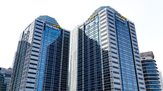 Bank Mandiri memproyeksikan ekonomi Indonesia tumbuh 5,2 persen pada 2026 dengan dukungan belanja pemerintah, konsumsi domestik, dan stabilitas kebijakan fiskal serta moneter.( Poto : CNN Indonesia ).