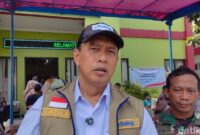 DIrut Perum Bulog Ahmad Rizal Ramdhani ( Poto : detikcom /Ilyas Fadilah ).