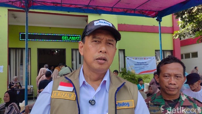 DIrut Perum Bulog Ahmad Rizal Ramdhani ( Poto : detikcom /Ilyas Fadilah ).