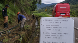 Jaringan Telkomsel di Sungai Penuh dan Kerinci kembali normal setelah mengalami gangguan hampir 10 jam akibat putusnya dua jalur fiber optik utama.