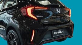 Honda Brio 2026 hadir dengan desain lebih sporty, fitur modern, dan interior yang lebih nyaman. Mobil LCGC ini tetap mengandalkan mesin irit bahan bakar. ( Poto : BERTUAHPOS.COM ).
