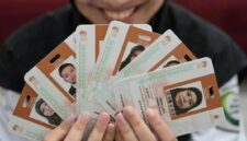 PPIH mengingatkan jemaah haji agar tidak mengunggah Kartu Nusuk ke media sosial karena memuat data pribadi dan akses layanan penting di Tanah Suci.( Poto : dok.CNN Indonesia )