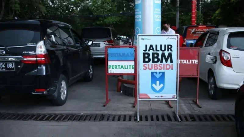 Polresta Jambi mengungkap sindikat penyalahgunaan BBM subsidi yang menggunakan barcode ganda MyPertamina untuk membeli BBM secara berulang. ( Ilustrasi Poto : dok.Astra Daihatsu ).
